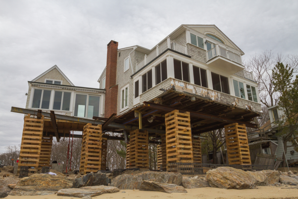 House lifted on stilts